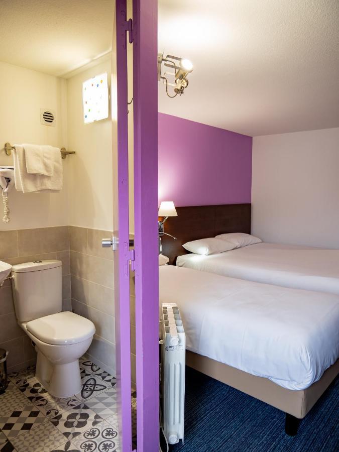 Contact Hotel Restaurant La Chaumiere Entre Orgeval Et Flins A13 Sortie 8 Les Mureaux Exteriér fotografie