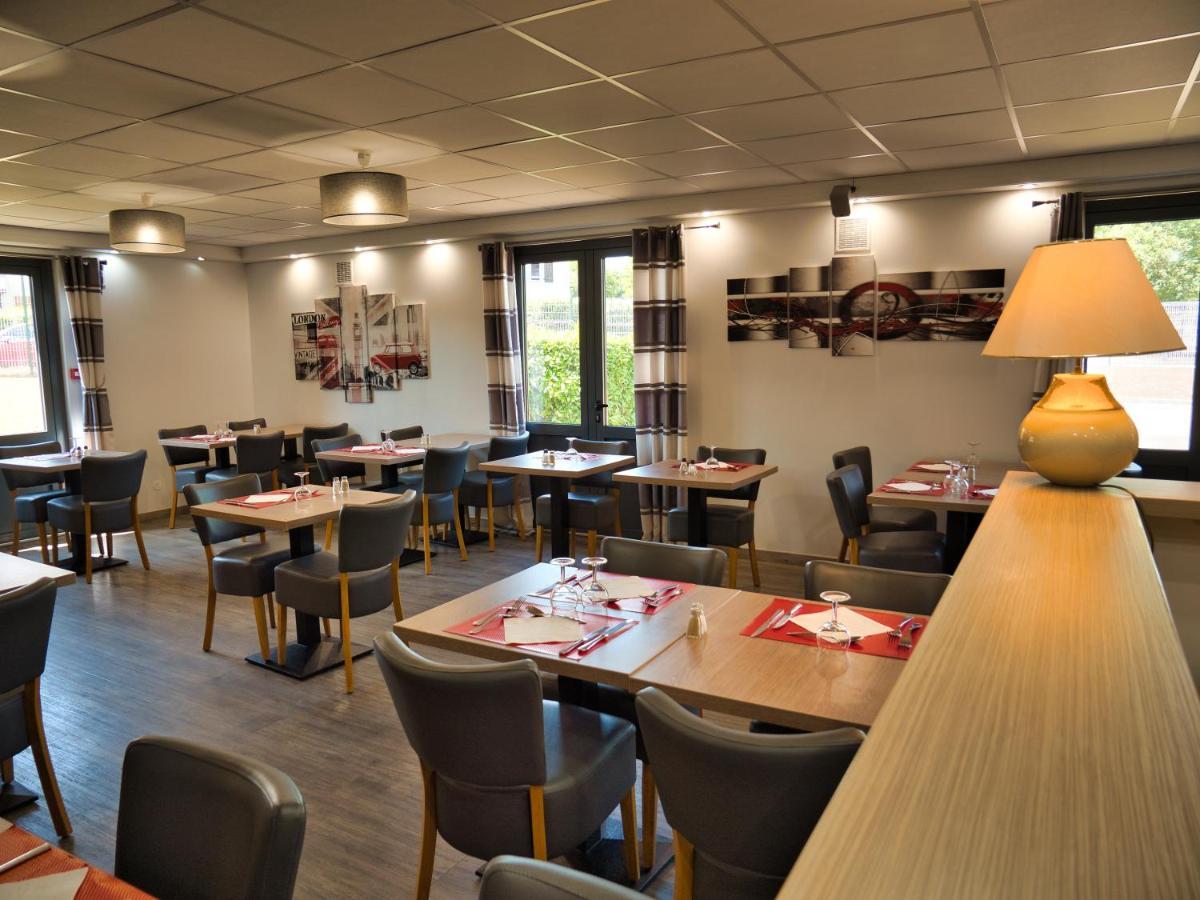 Contact Hotel Restaurant La Chaumiere Entre Orgeval Et Flins A13 Sortie 8 Les Mureaux Exteriér fotografie